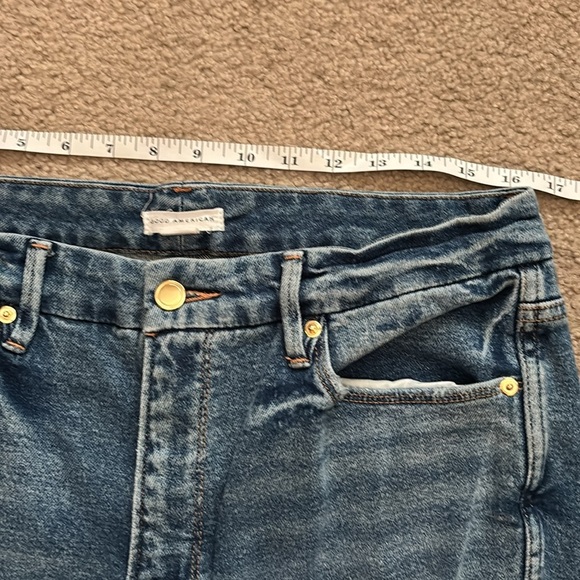 Good American Blue Distressed Flare cropped jeans size 15 - Picture 3 of 6